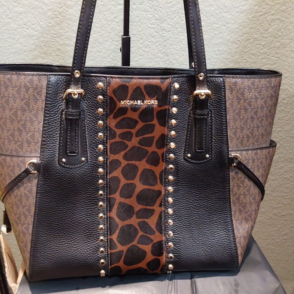 Brand New with tags Michael Kors multi colored- calf print tote!!!!